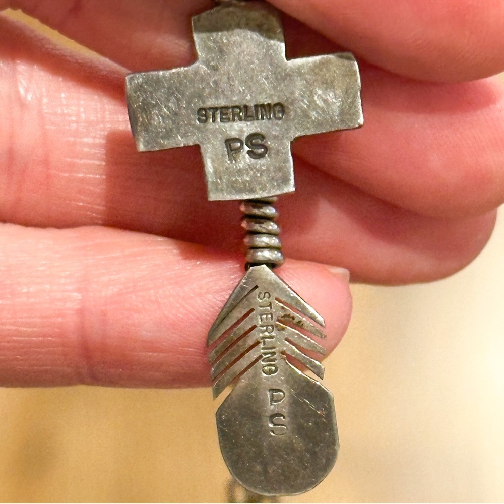 Vintage Old Pawn Sterling Silver Cross Feather Pendant Necklace Signed PS - Picture 5 of 6